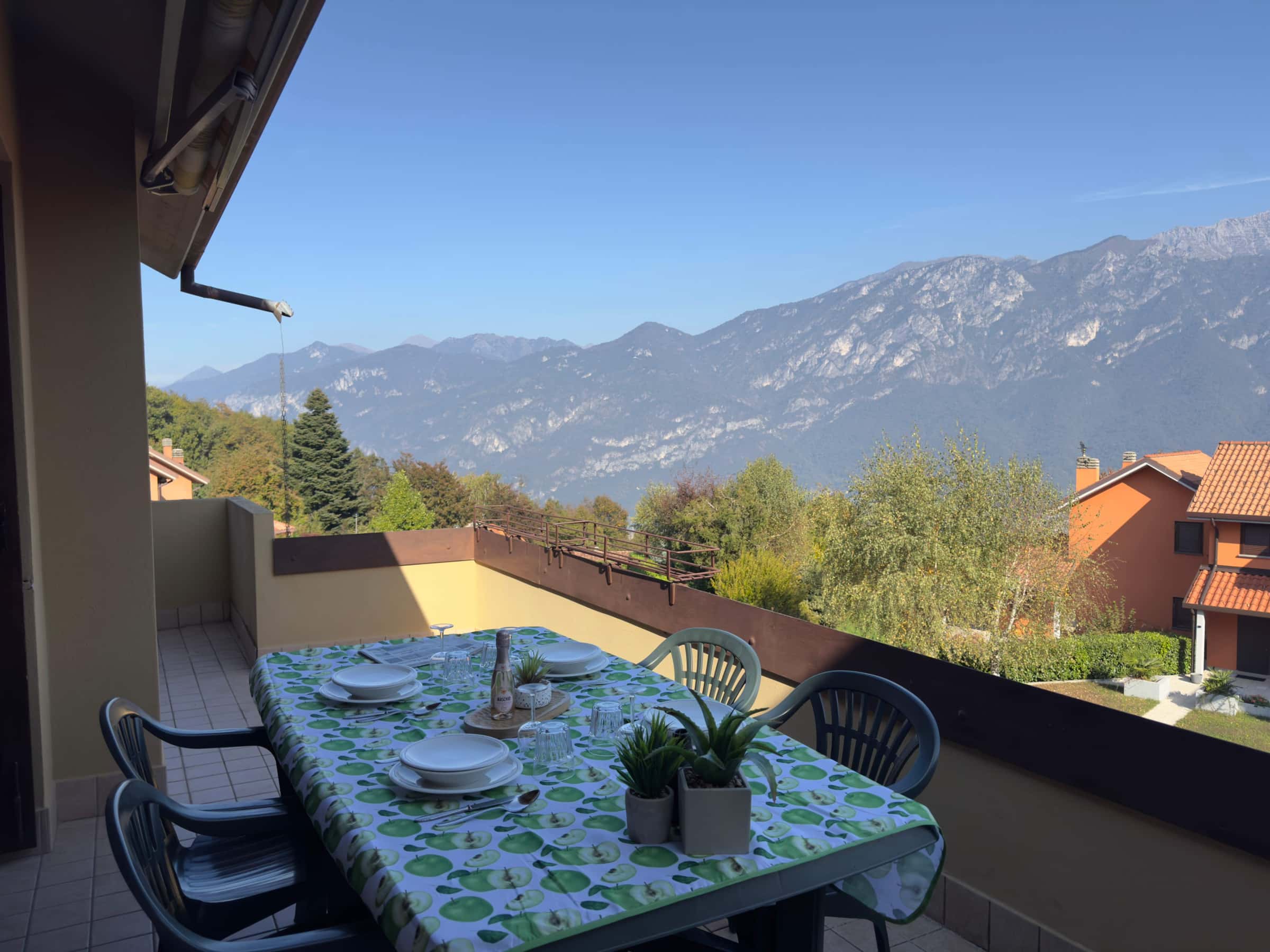 Apartment Civenna, 1 bed — photo 11