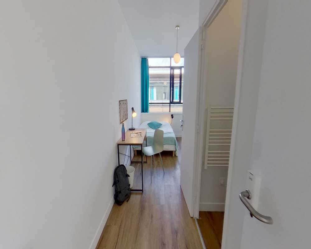 Chambre dans le Avenue Sainte-Anne