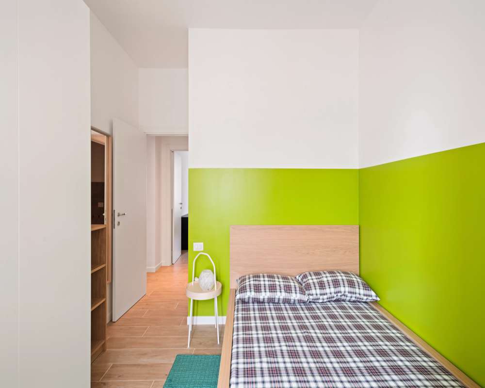 Stanza in Viale Legioni Romane