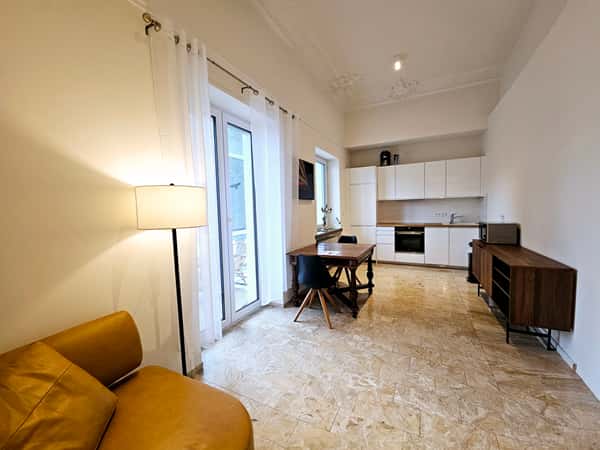 Apartment in Bierstadter Straße, Wiesbaden for 110 m² with 1 bedroom - Photo 1