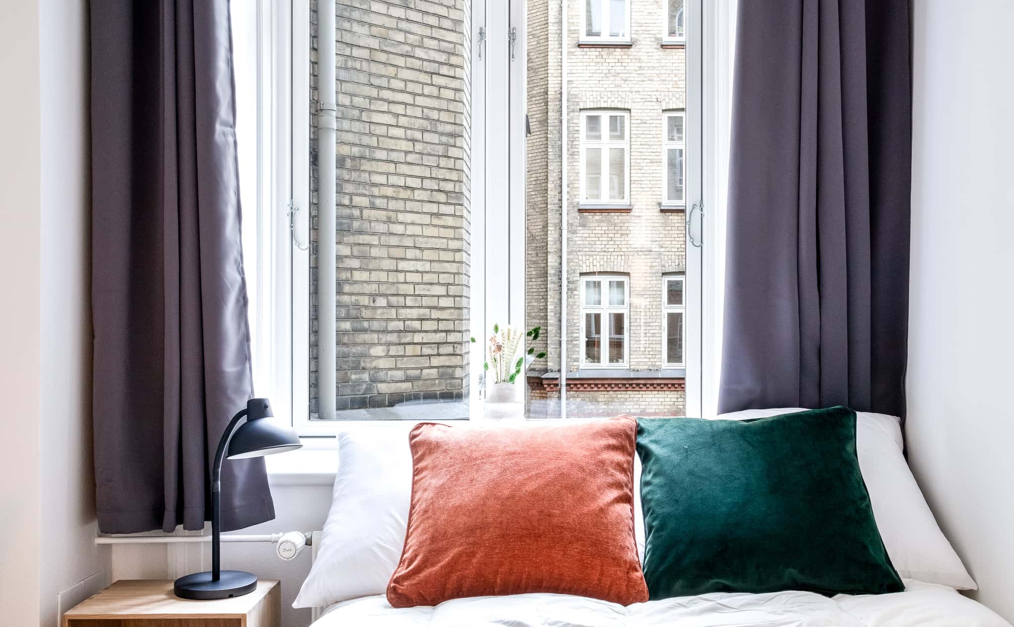 Gudrun Room 8 Standard