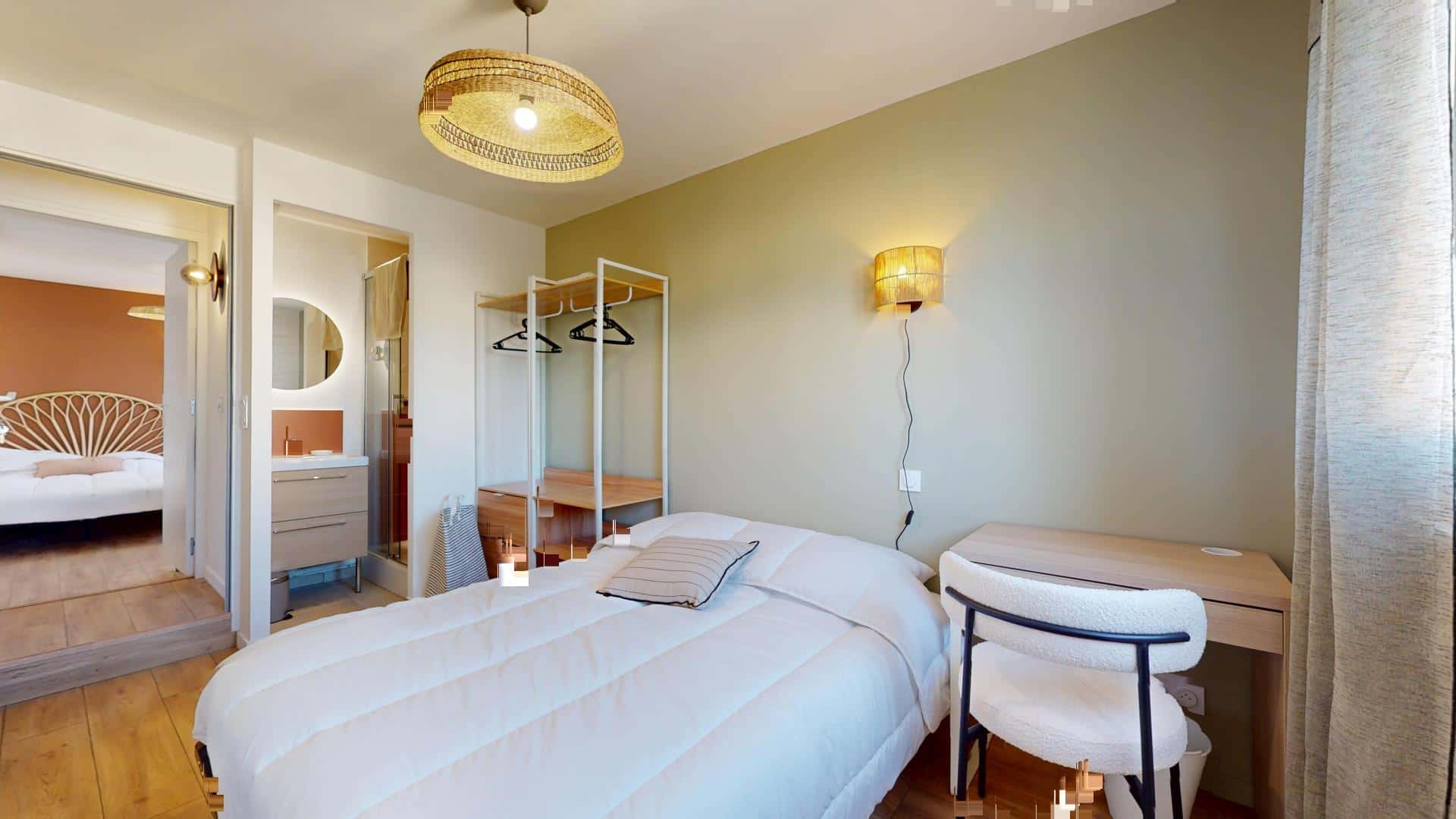 Chambre 3 - CENTRAYRARGUES FAU