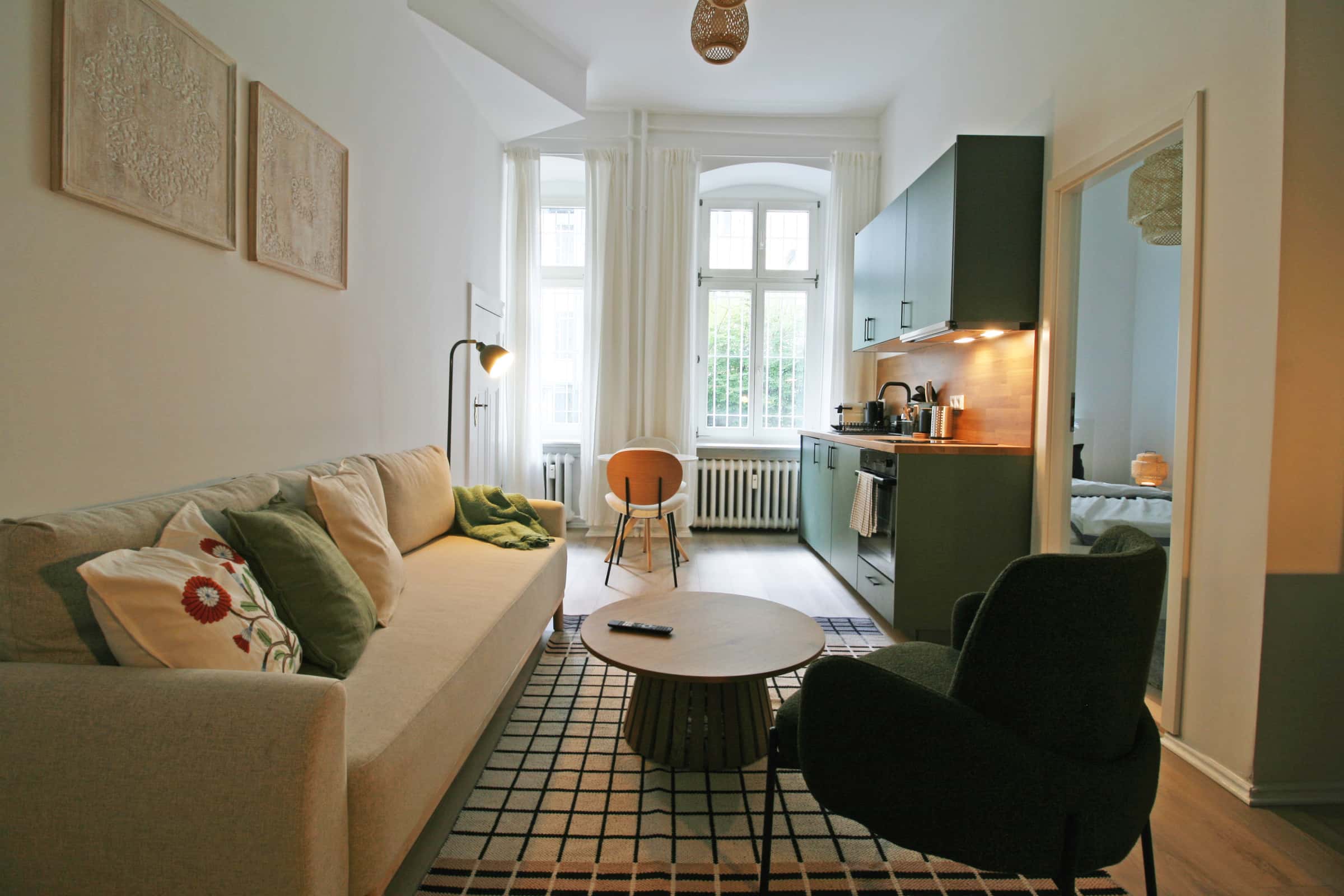 Erstbezug, zentral und ruhig, modern