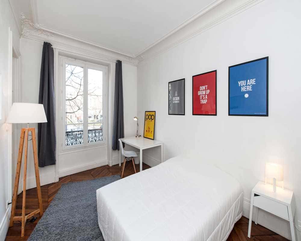 Chambre dans le boulevard Voltaire