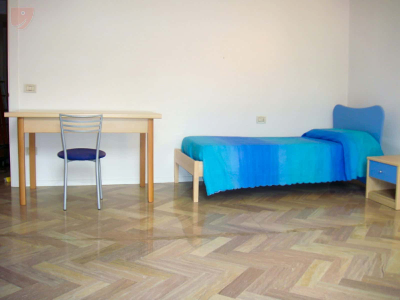 Stanza in Largo Giosuè Carducci, Trento di 118 m² con 3 camere