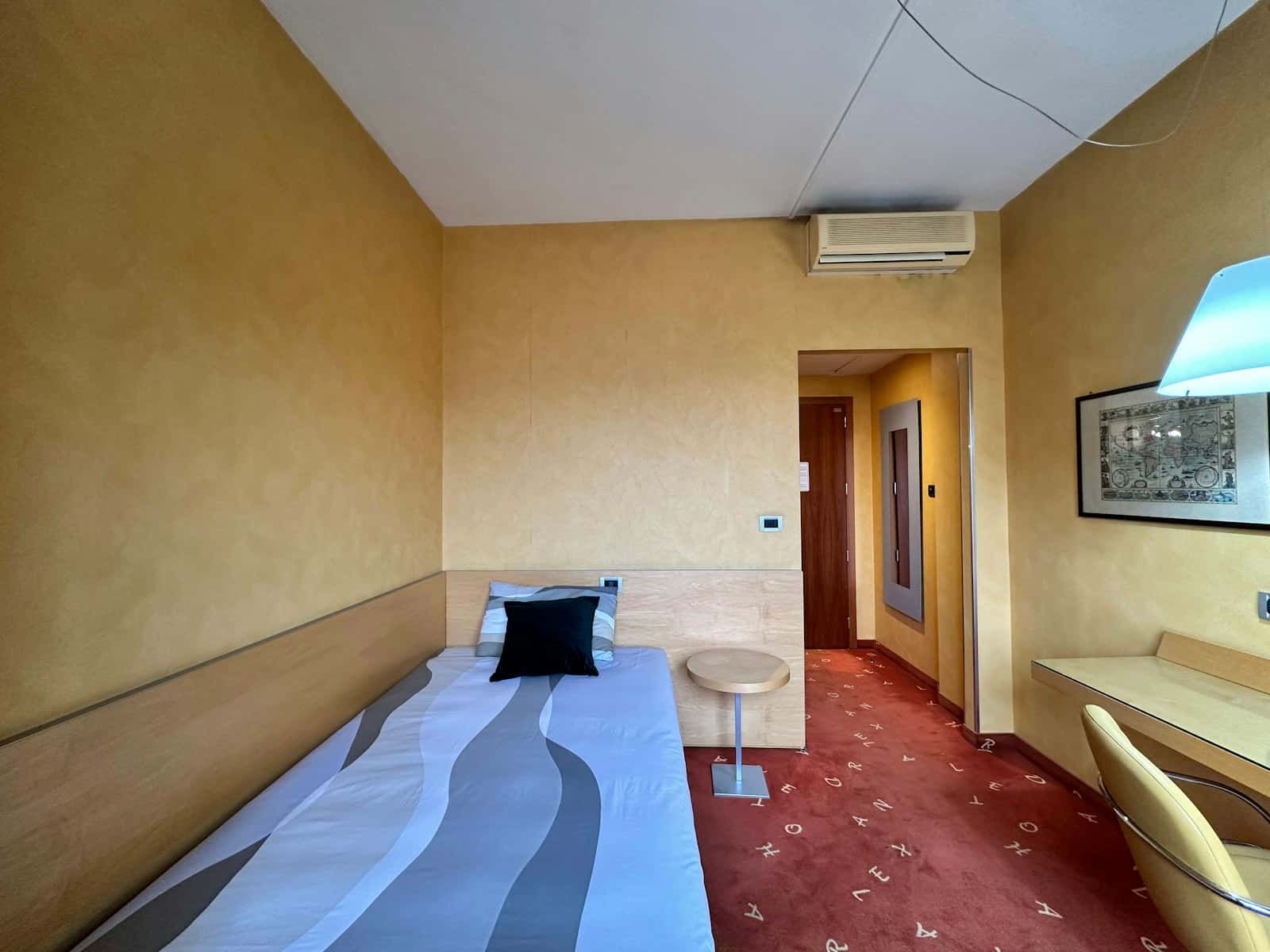 Habitación en Lungo Dora Napoli, Torino para 1100 m² con 10 dormitorios