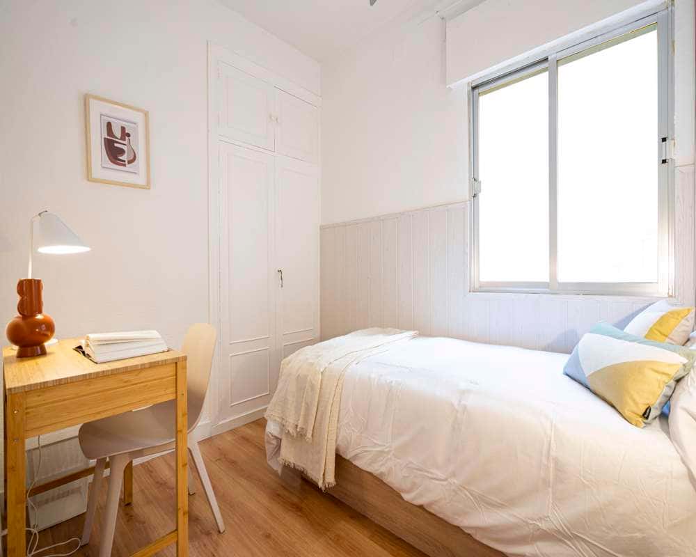 Habitación individual en la Calle Doctor Gómez Ulla