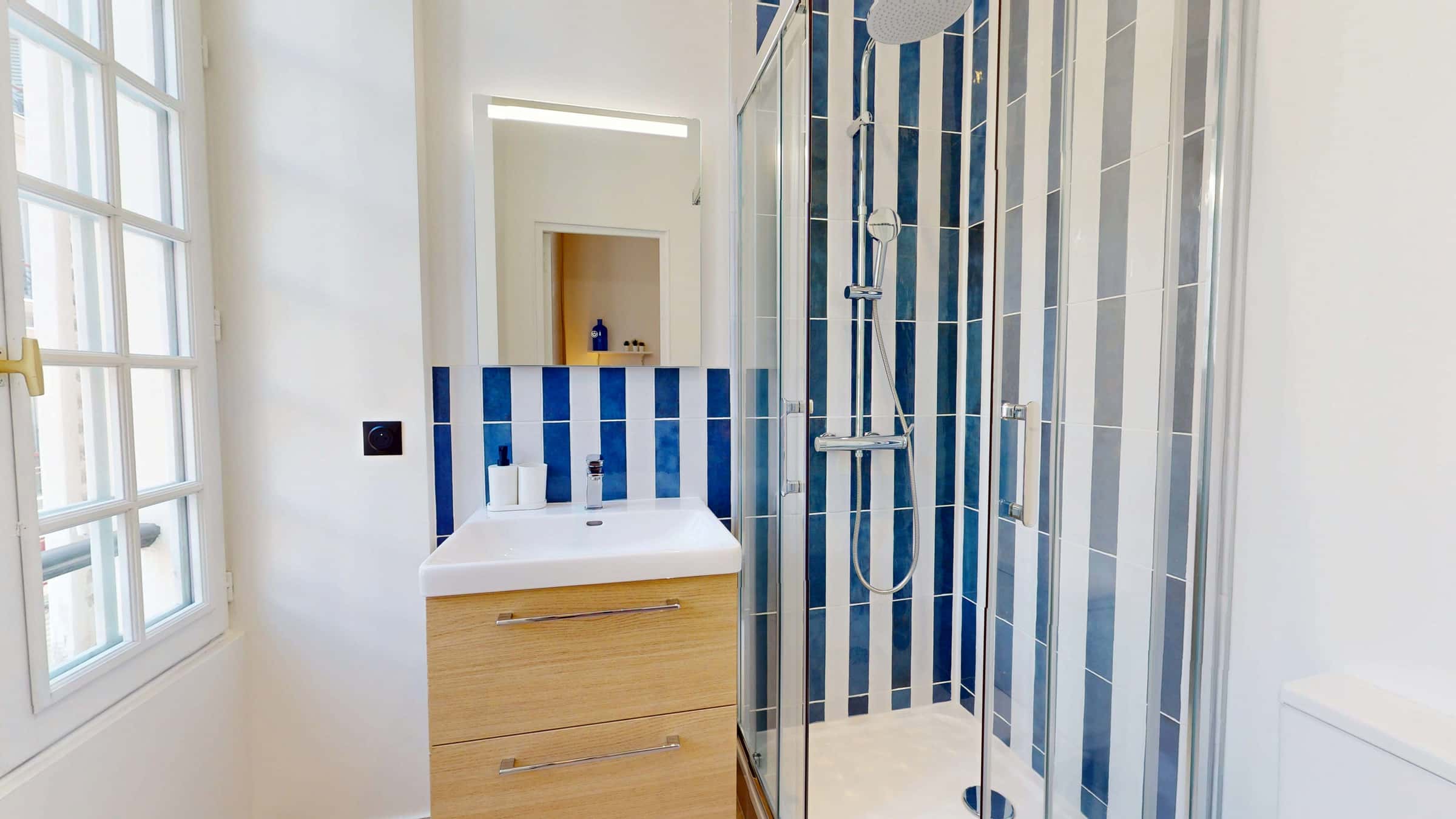 Bovary House - Room S (5)