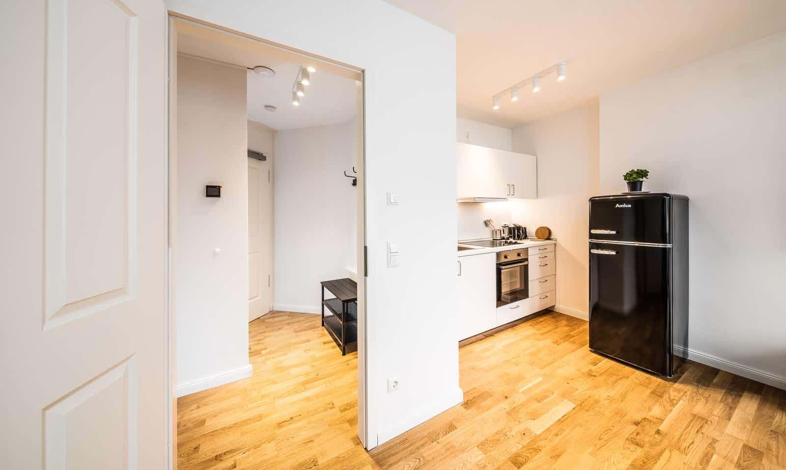 2 room apartment for rent in Berlin, perfect for professionals, couples, families, students, and erasmus.