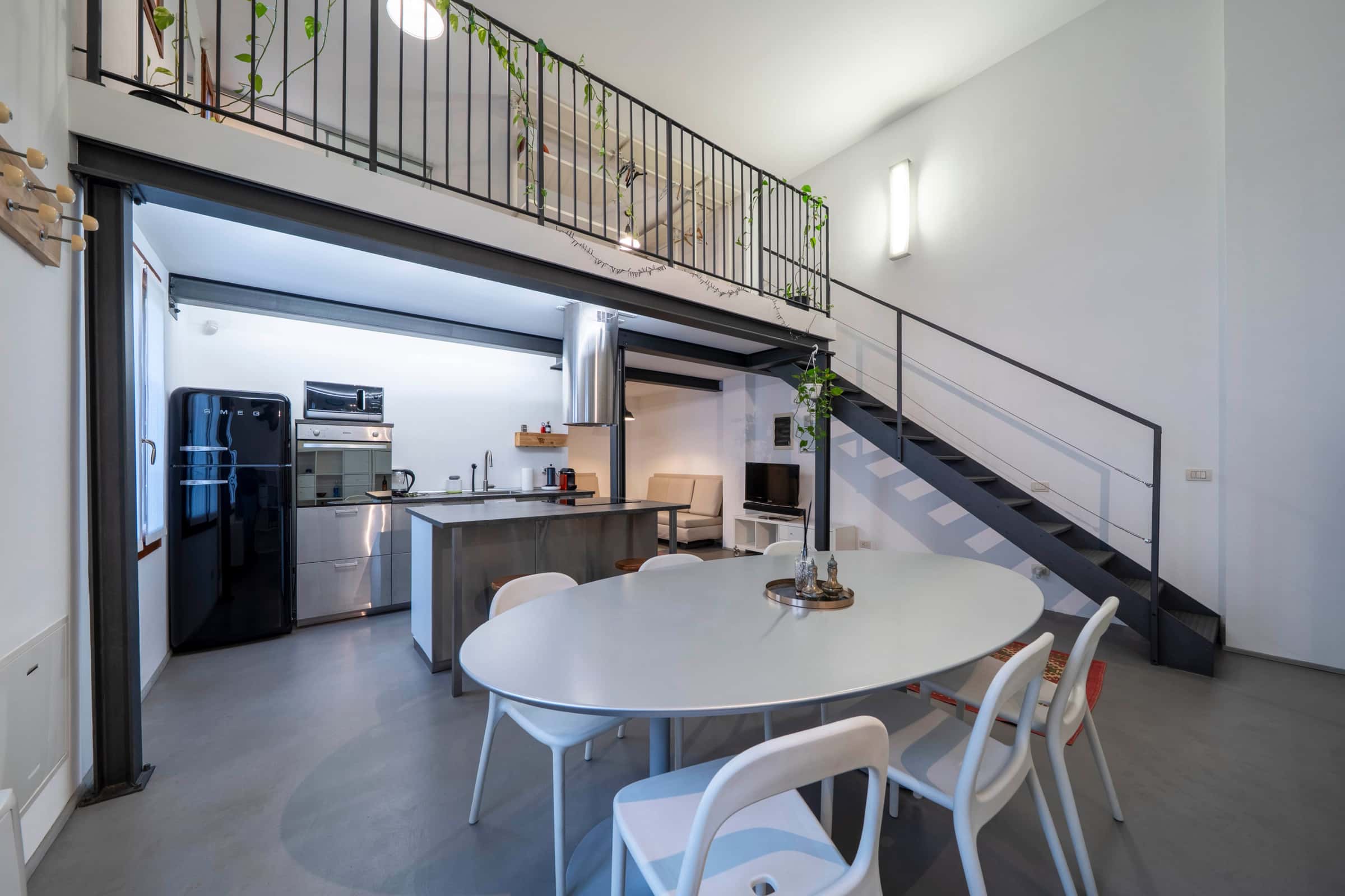 Via Magolfa 21, Milan