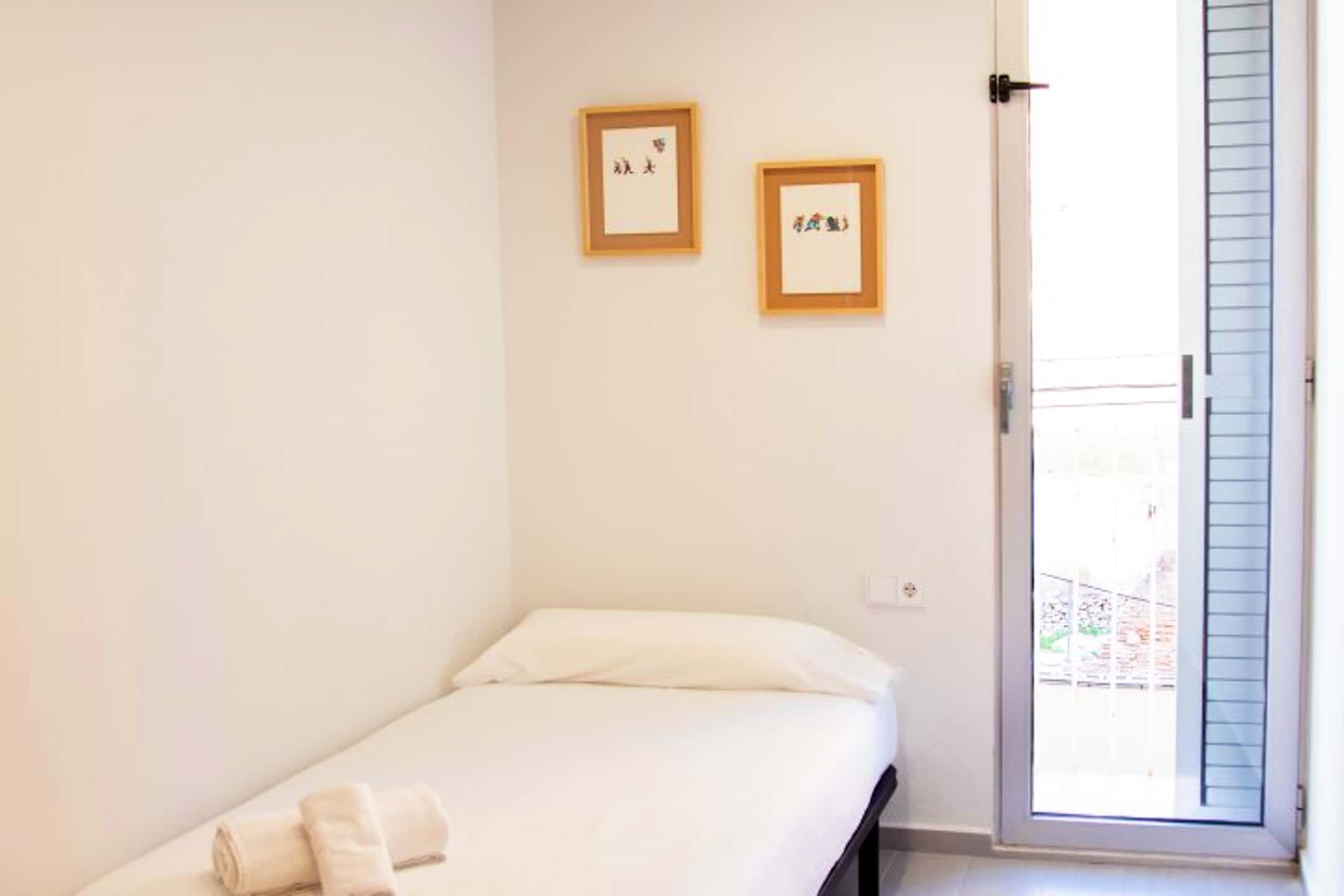 Calle Mariano Cuber 2