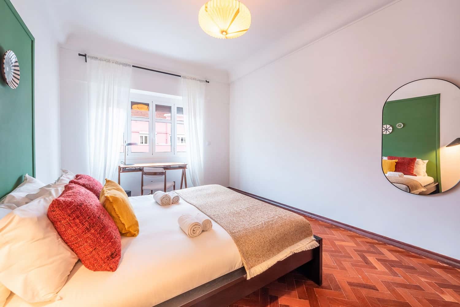 Room 5 - 125. R.Dom Francisco Manuel Melo 16 5D