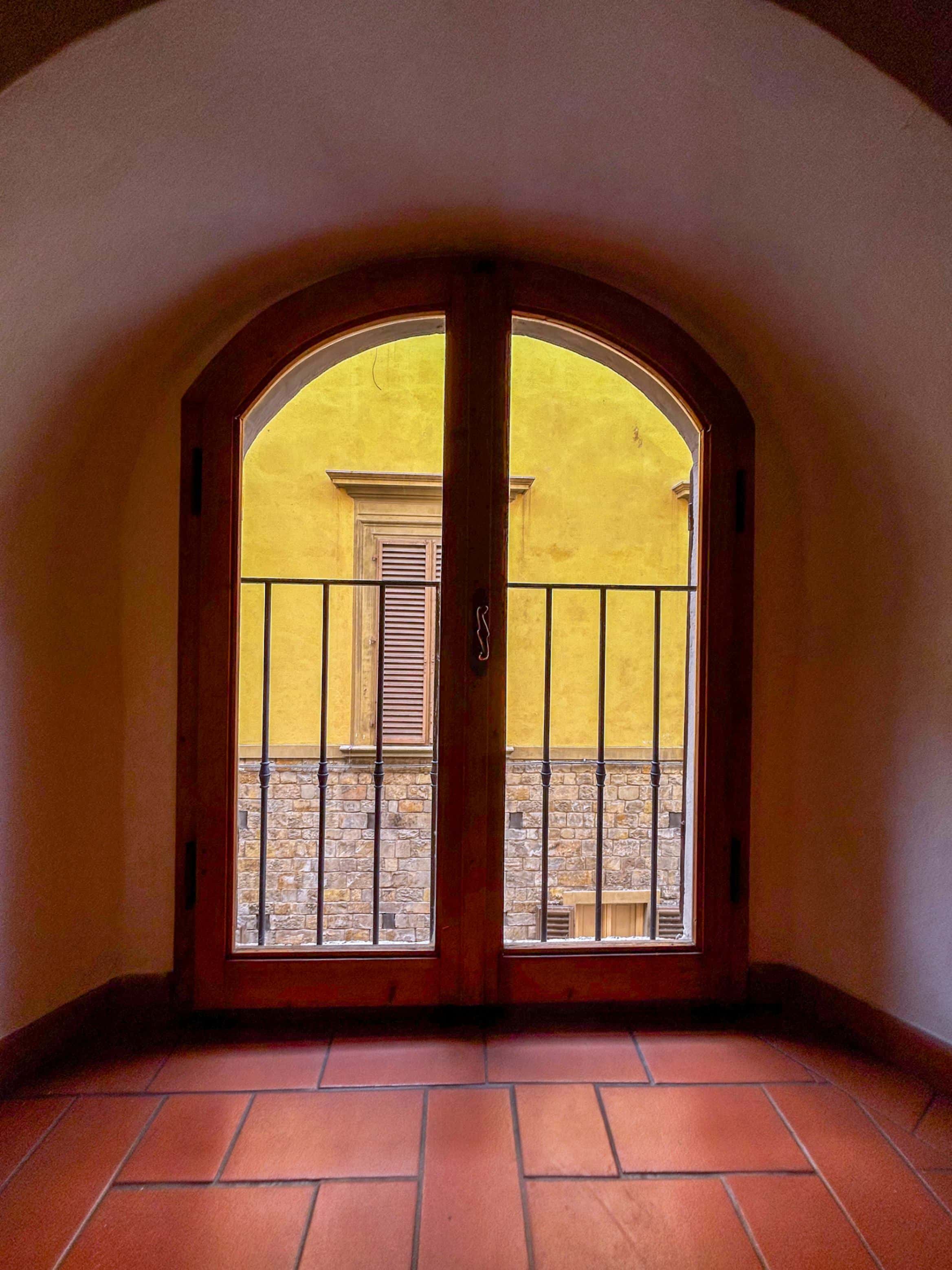 Apartamento em Piazza dei Peruzzi, Firenze para 27 m²