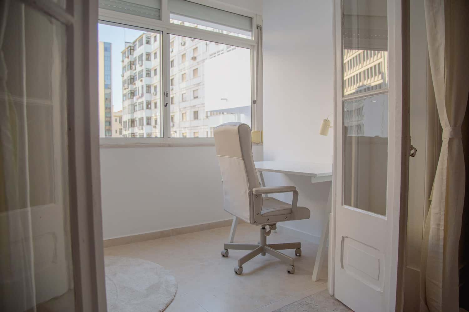 Room 6 - 39. Sampaio Pina 7 1D