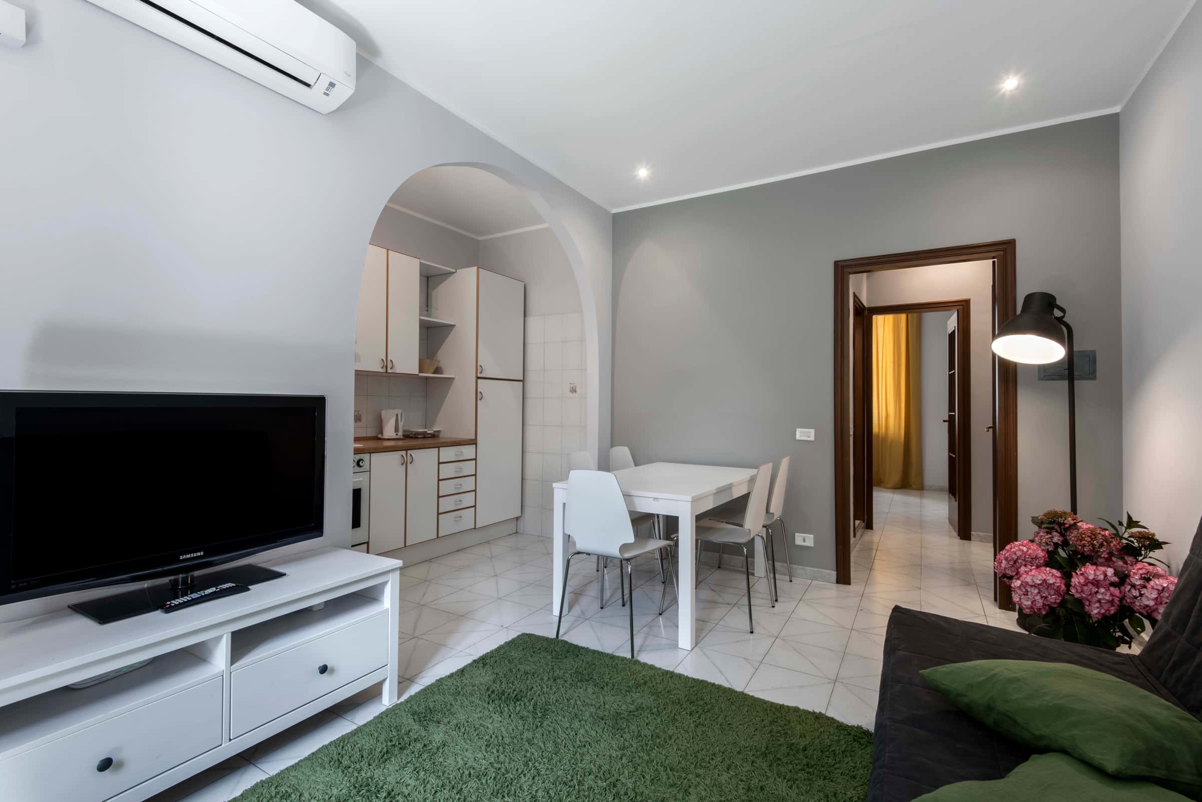 Apartment Milan, 1 bed — photo 5