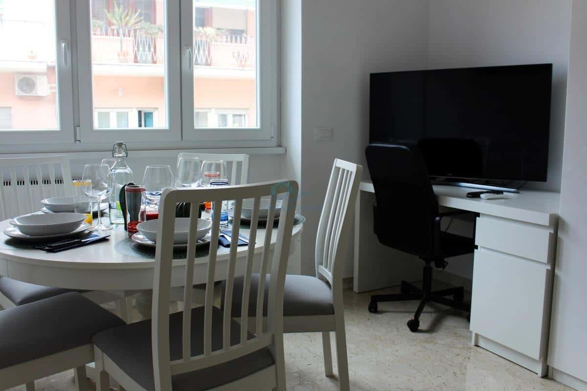 Apartment Rome, 2 beds — photo 18