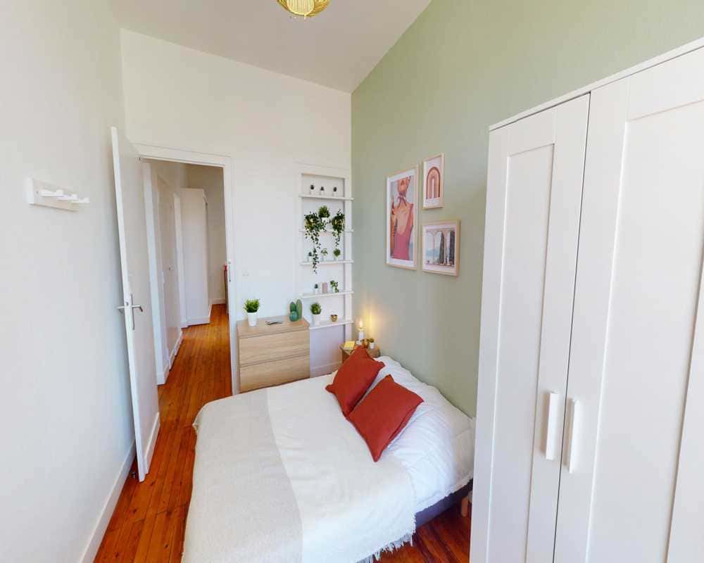 Chambre dans le Rue du Jardin public