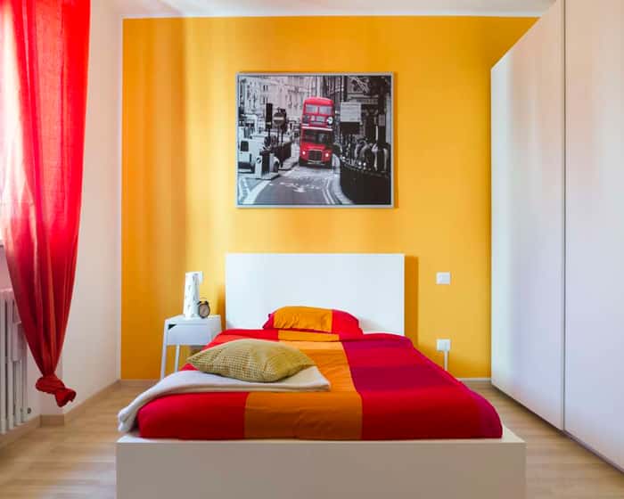 Listing photo thumbnail