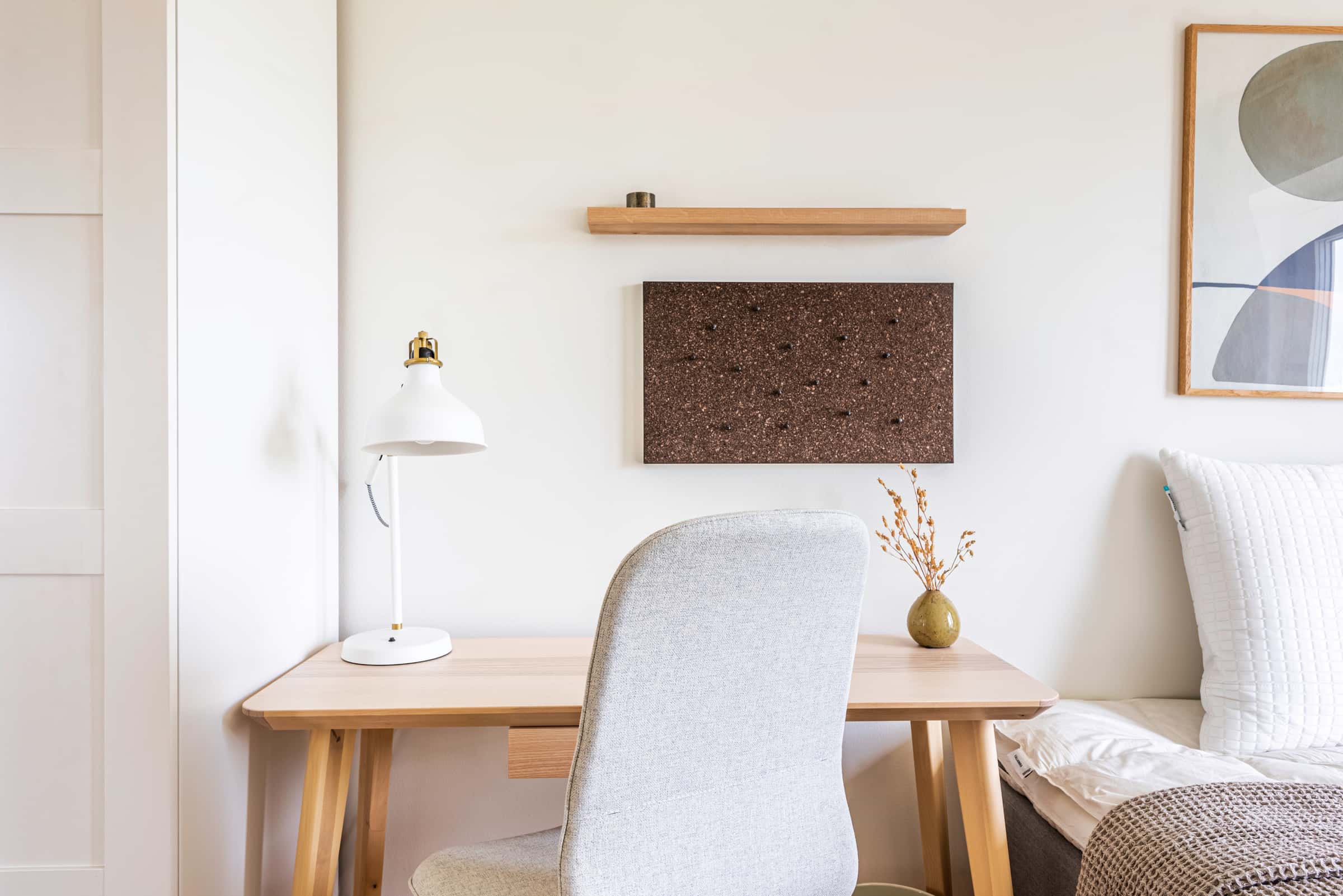 Svend Room 2 Standard+