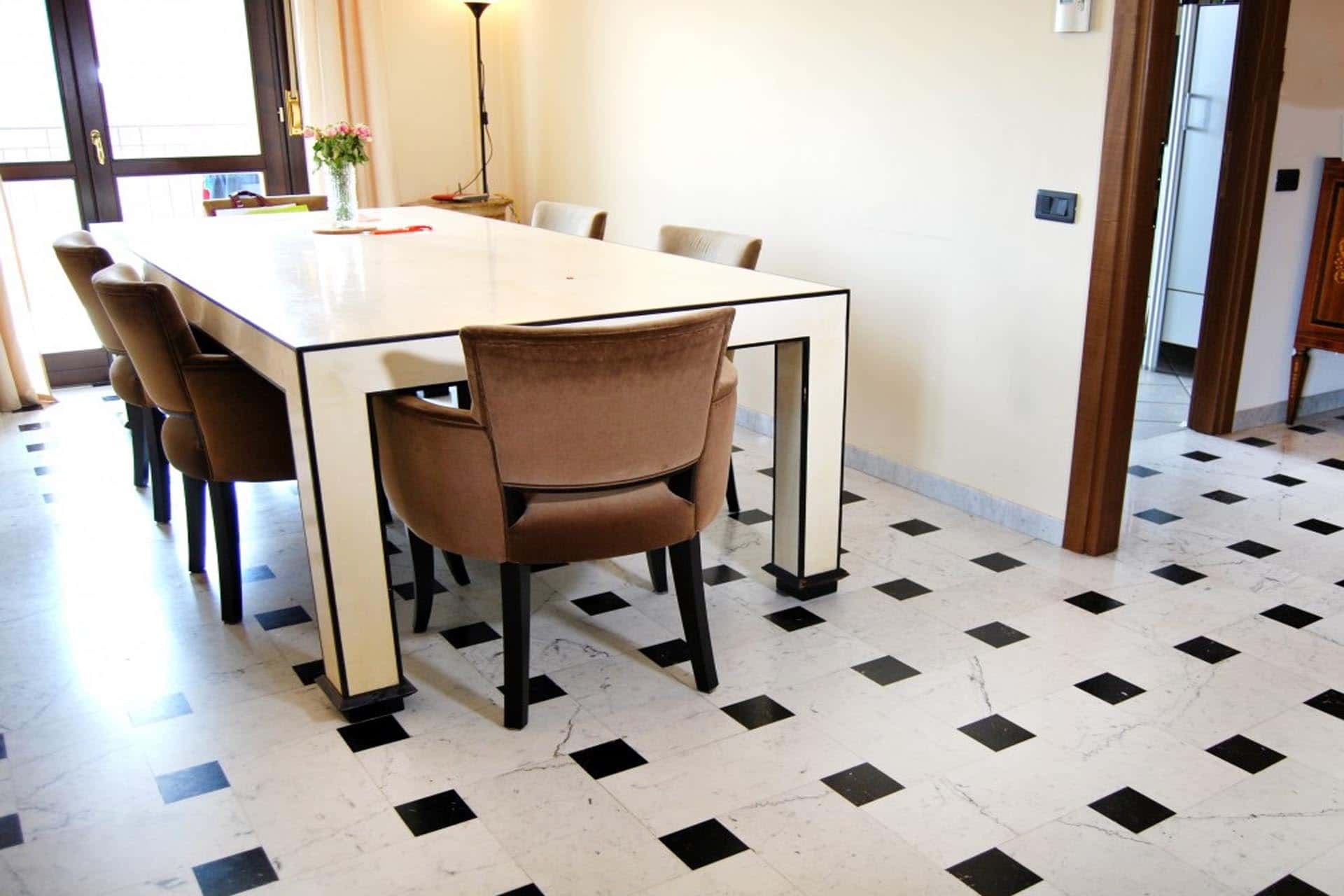 via ornato 110 b  private room s3