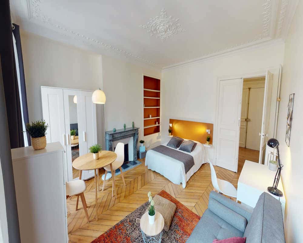 Chambre dans le rue Saint Dominique