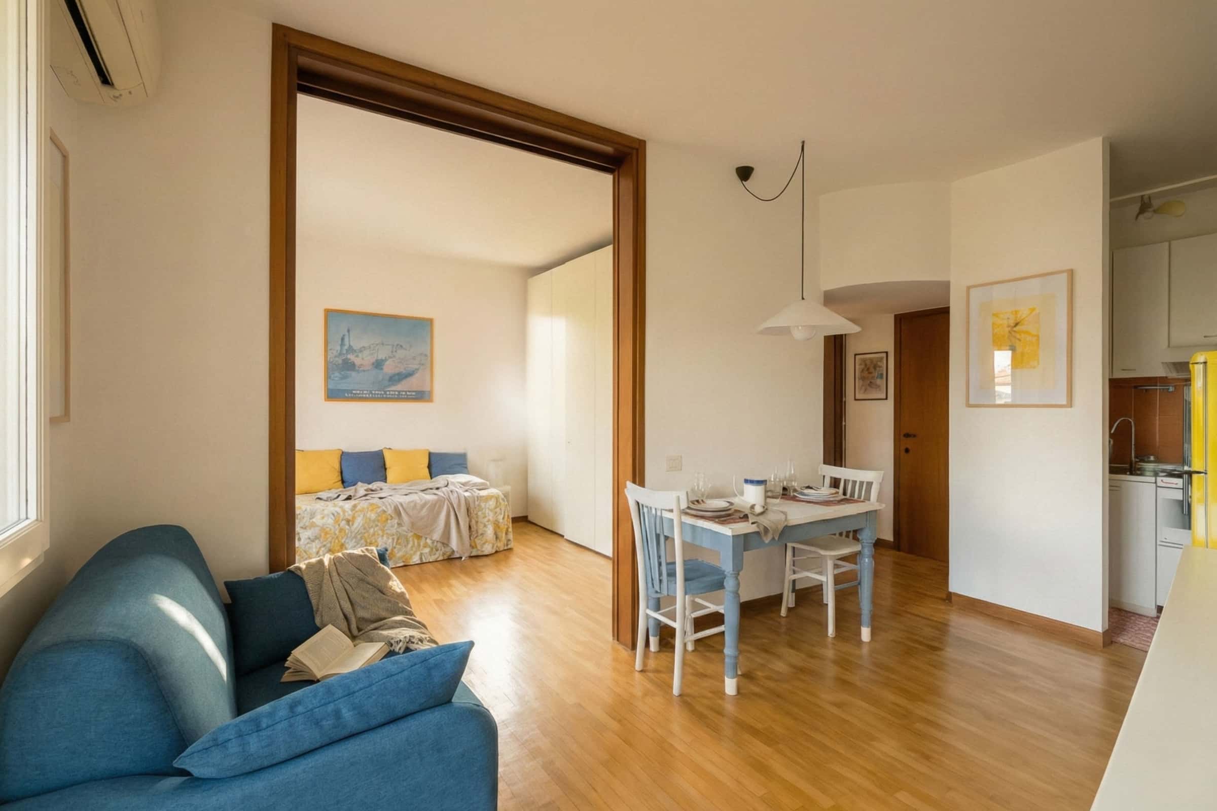 Cozy two-room apartment a few steps from the Darsena