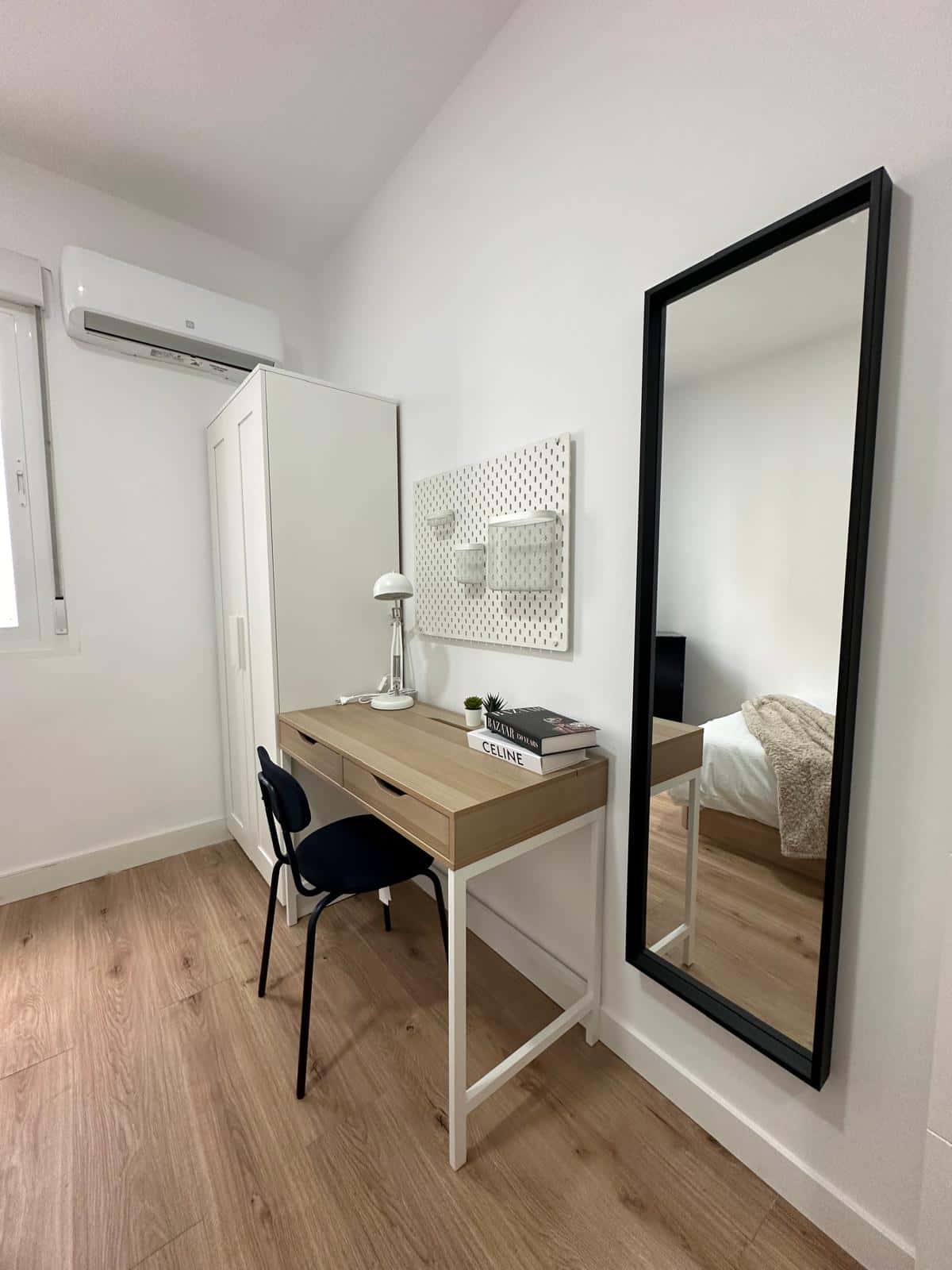 Room SE154-4-R1