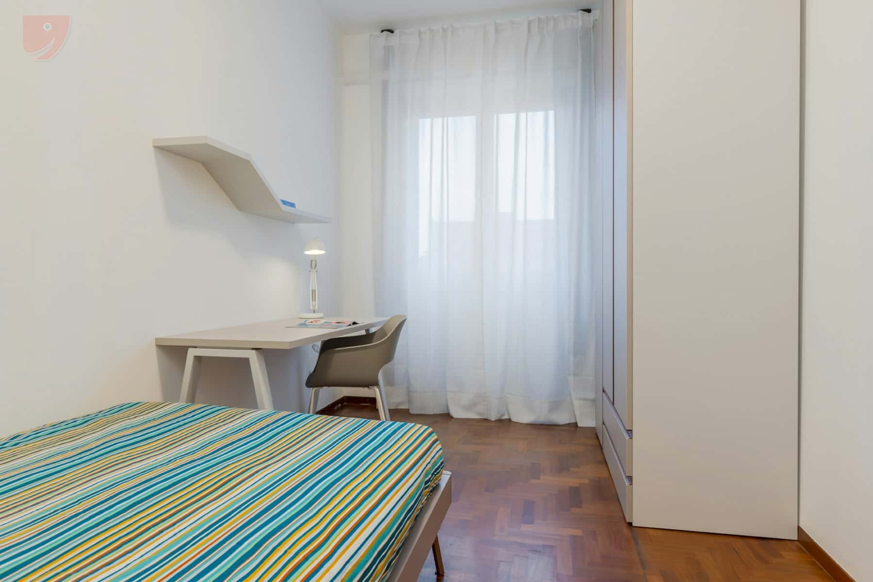 Habitación en Via Guido Guarini Matteucci, Milano para 116 m² con 5 dormitorios