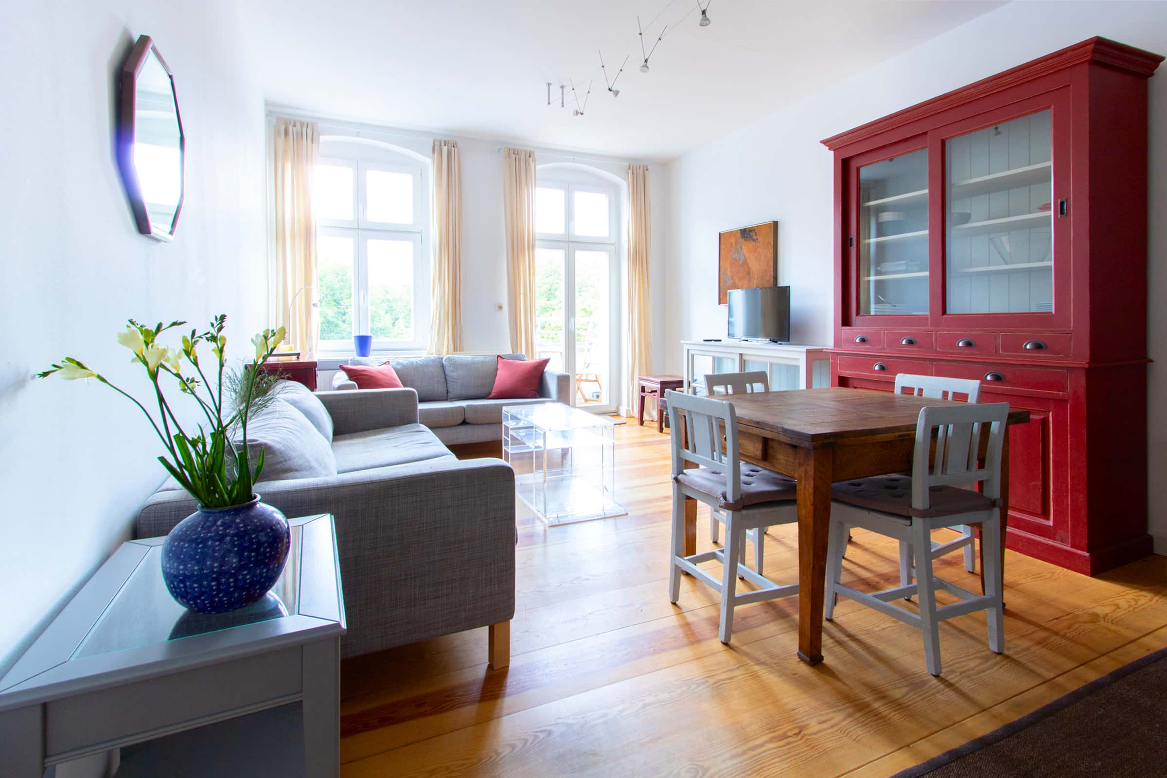 606 | Comfortable 3-room. Apartment in Friedrichshain/Boxhagenerstrasse