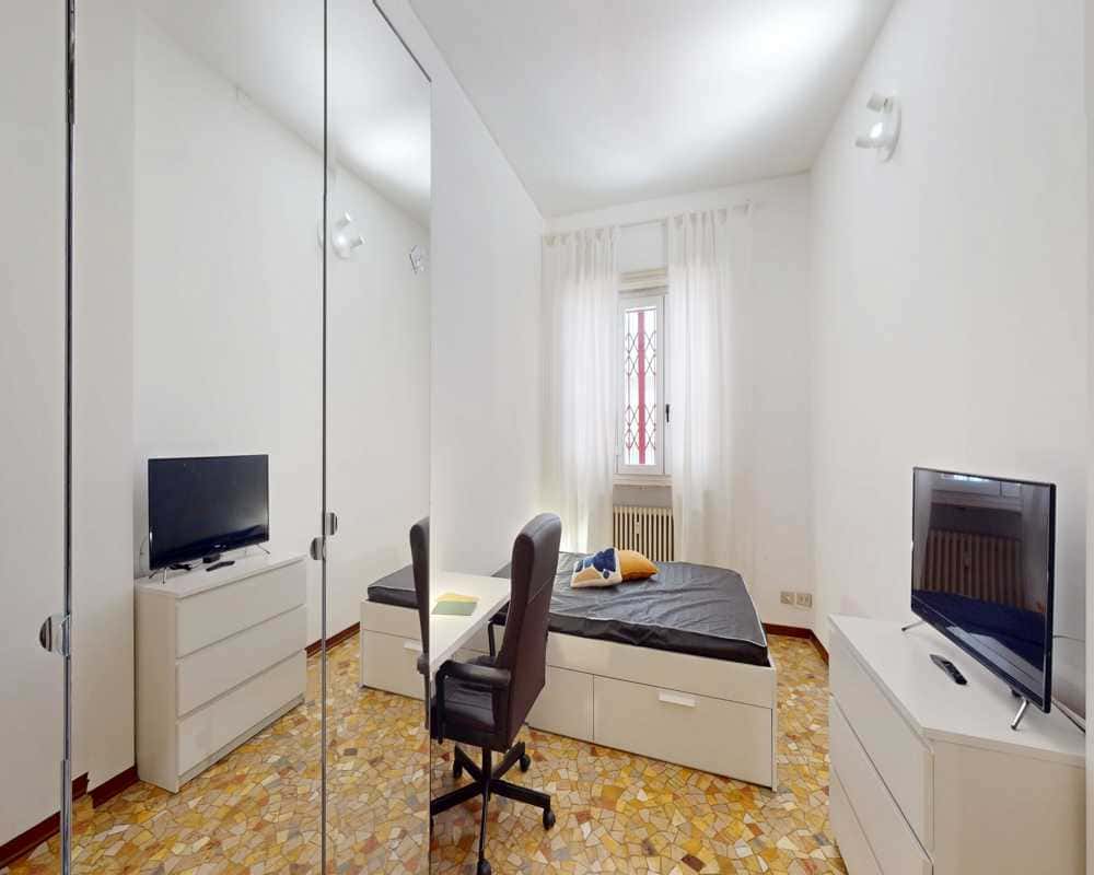 Stanza in Via Anco Marzio
