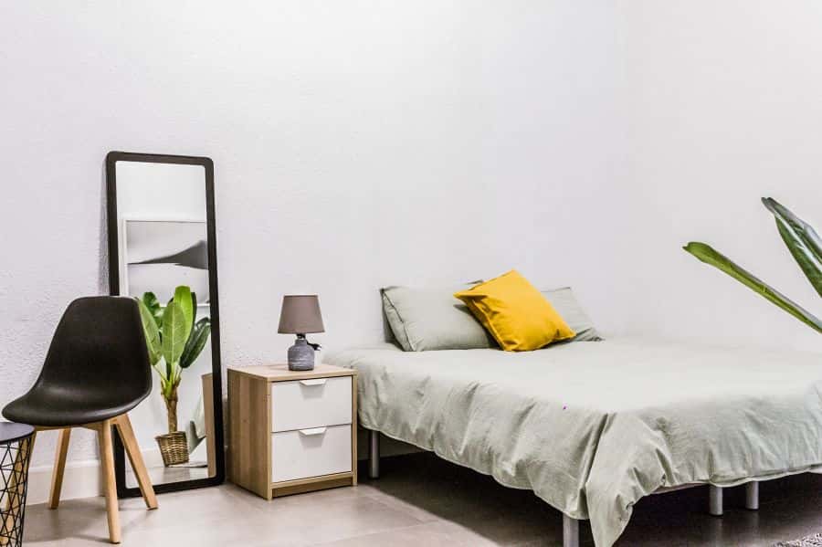 Habitación en piso de 7 habitaciones en Ciutat Vella