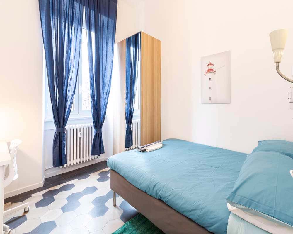 Stanza in Via Paolo Bassi