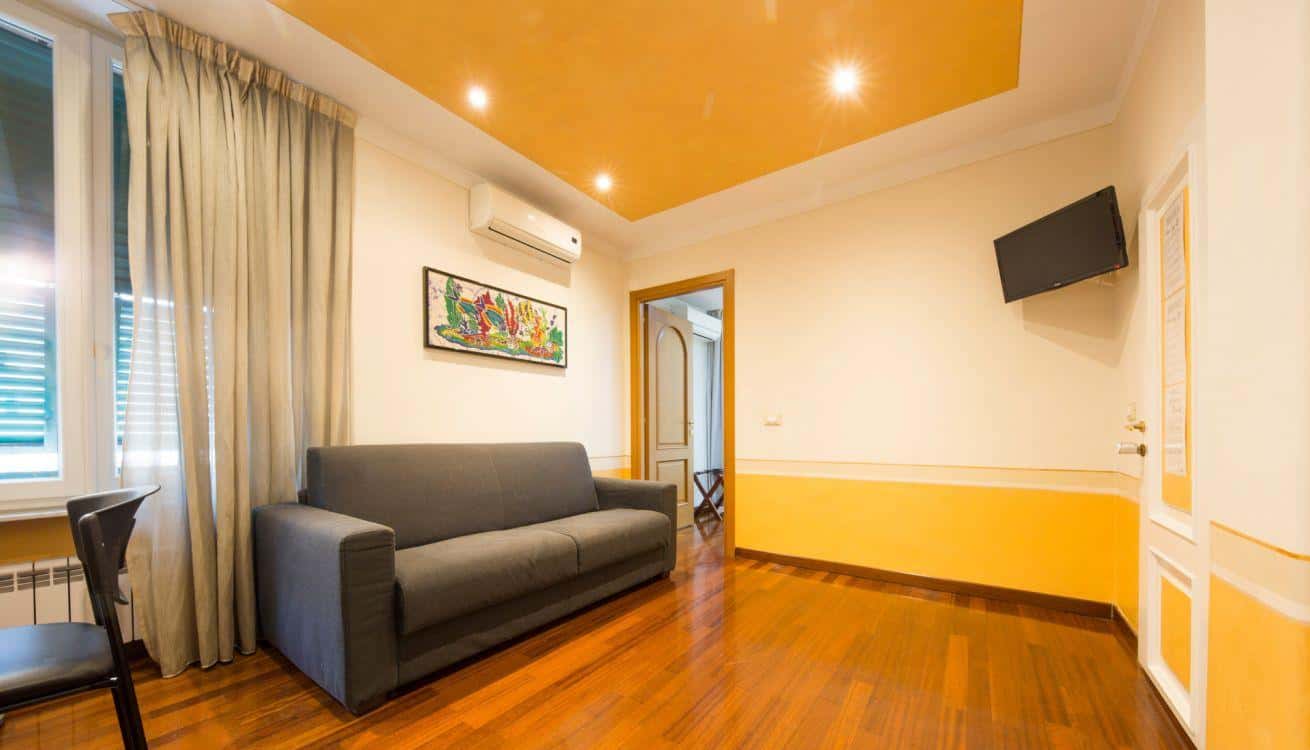 Apartment Genoa, 1 bed — photo 137