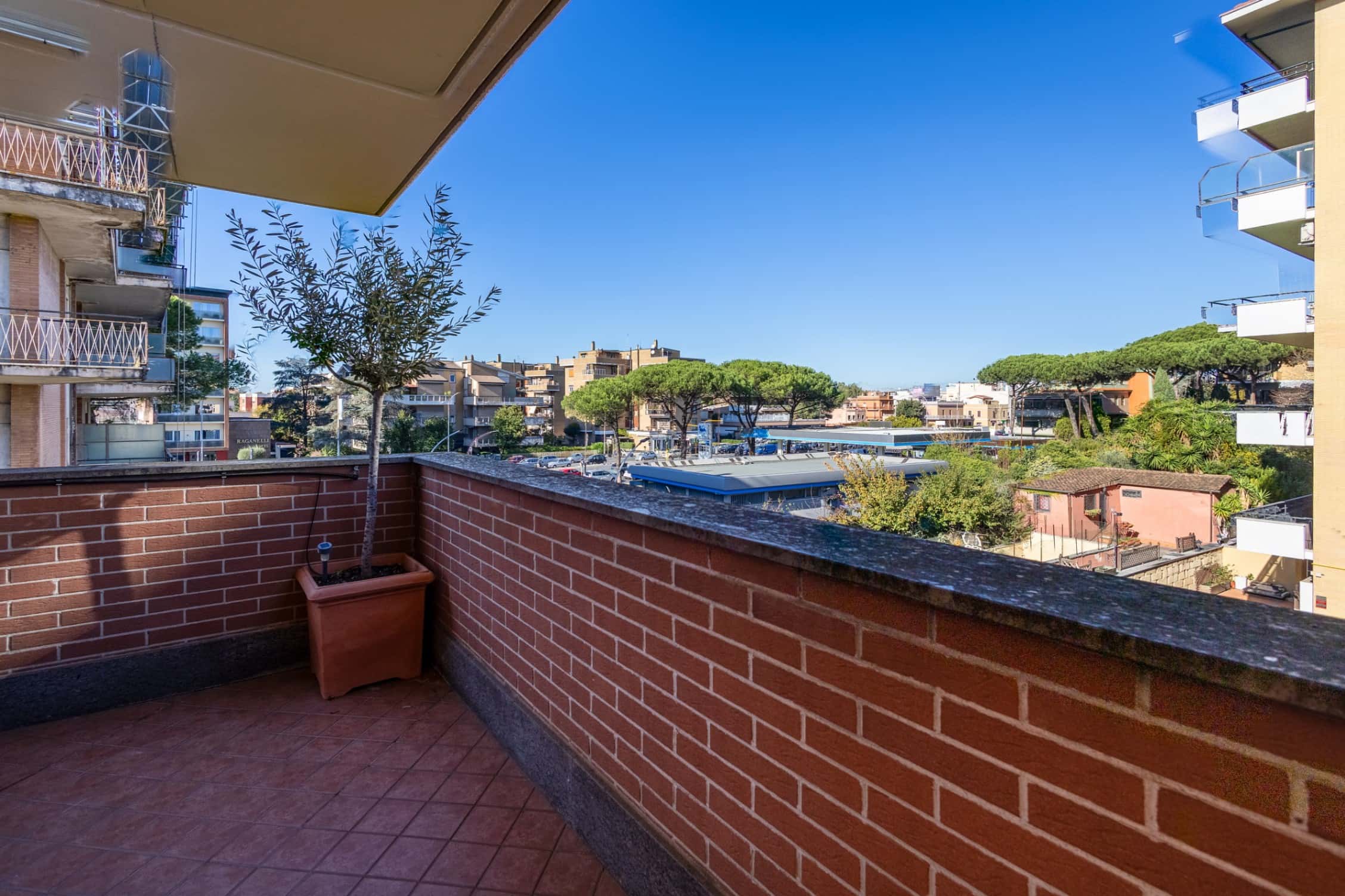 Apartment Rome, 2 beds — photo 78