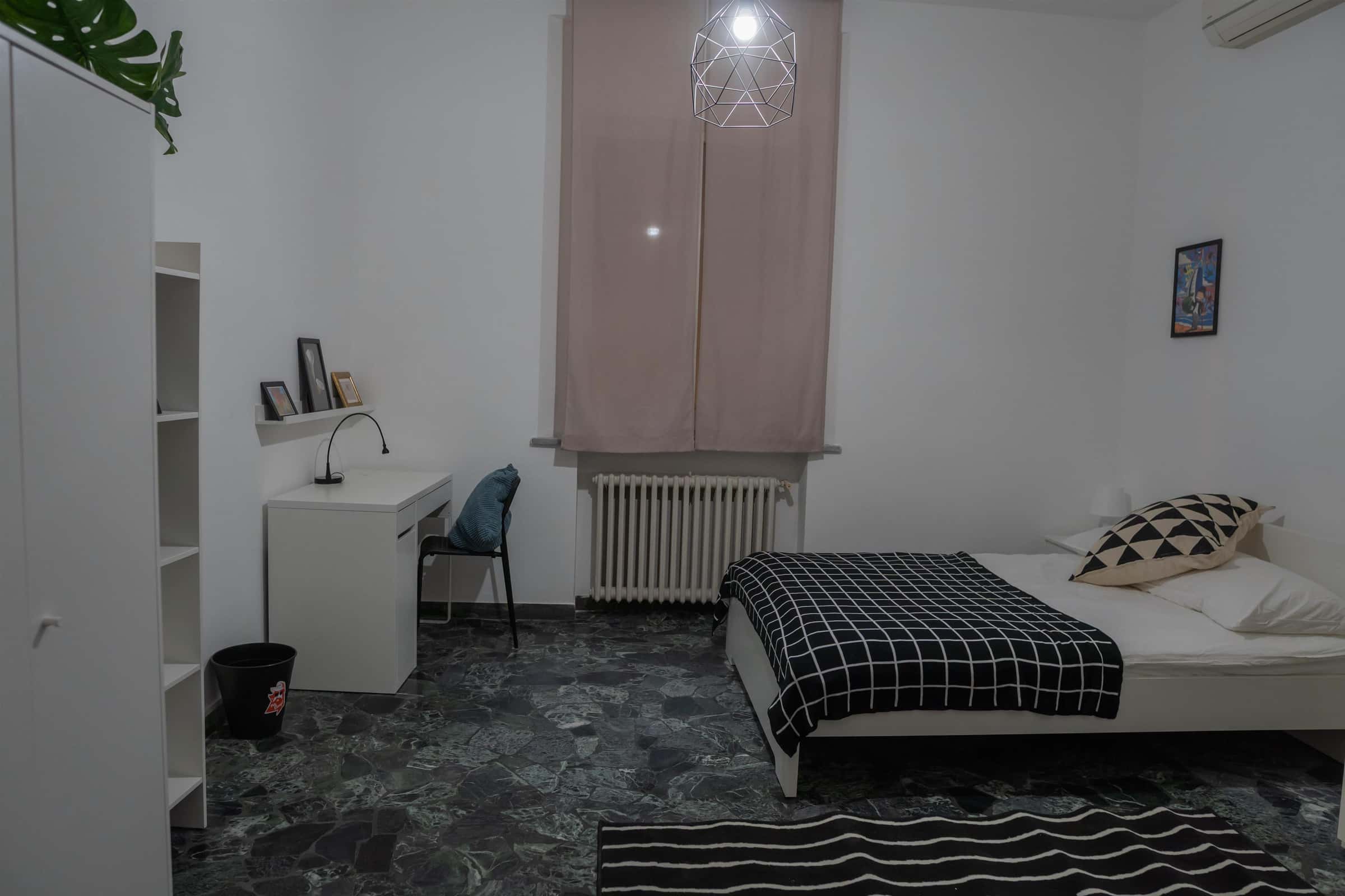 CORSO D'AUGUSTO, 108 - Stanza 59