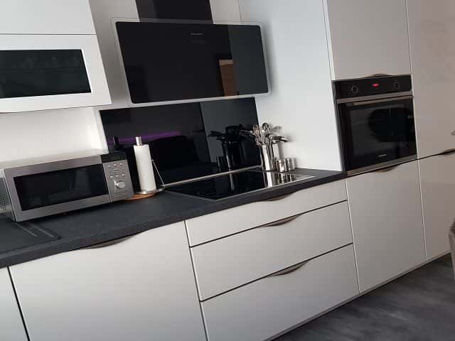 Lounge 2 - Top Wohnung ca. 72qm, Klima, Parken am Haus, all in - Photo 1