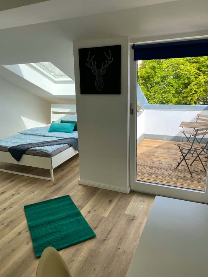 Listing photo thumbnail