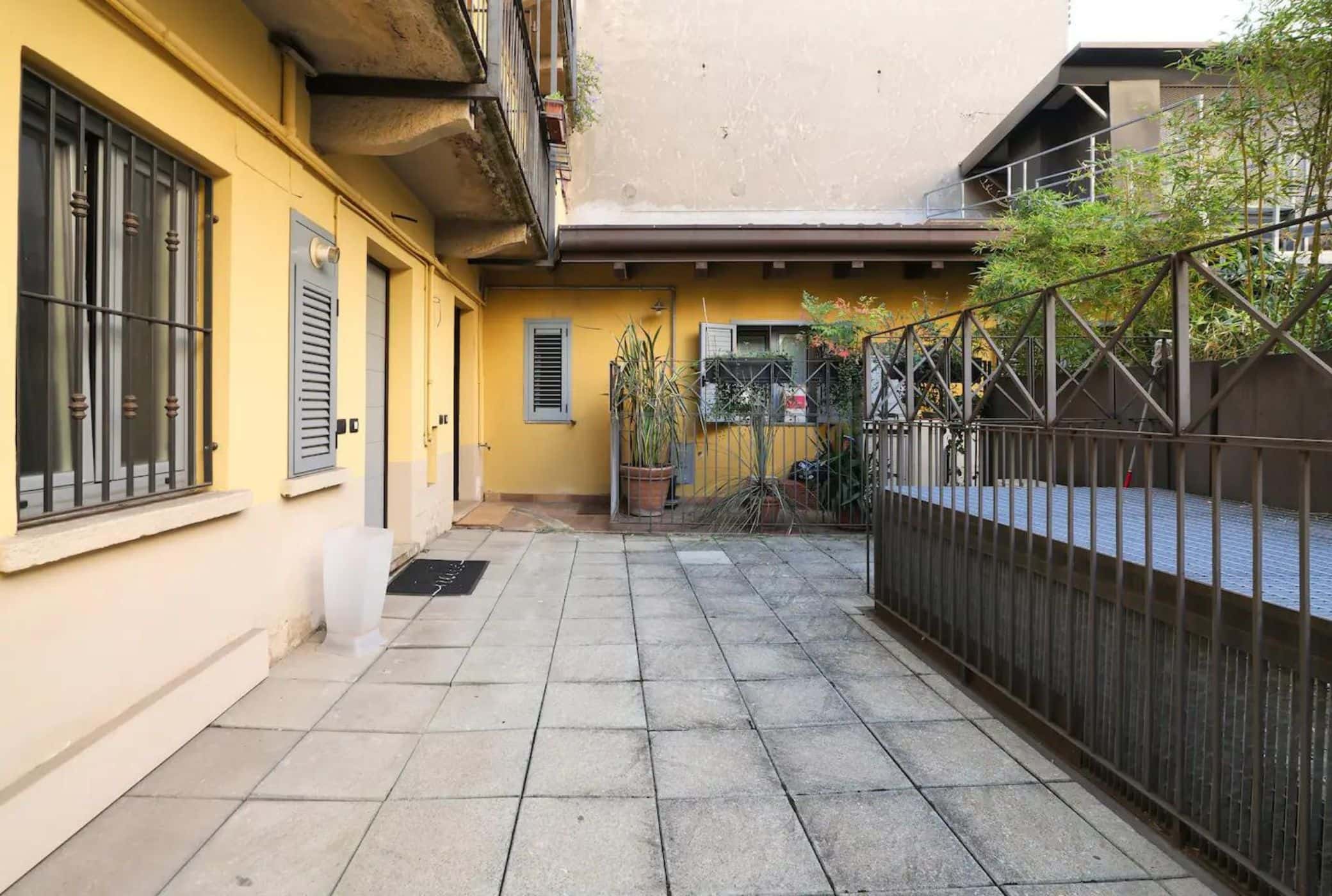 Apartment Milan, 1 bed — photo 11