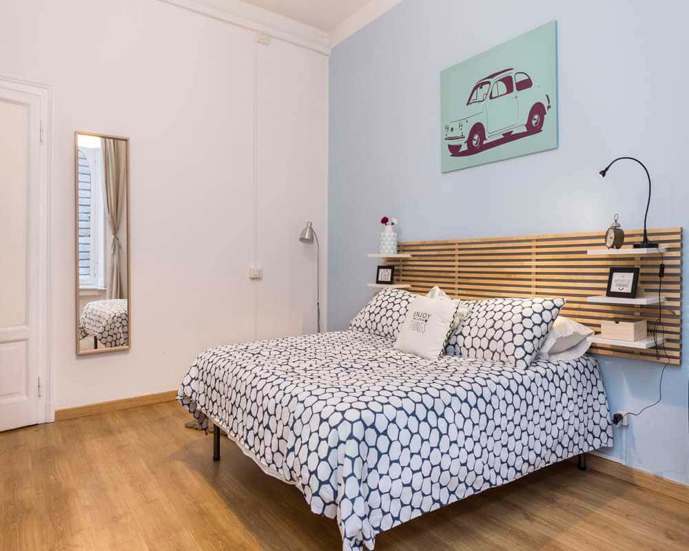 Stanza in Via Bartolomeo Eustachi