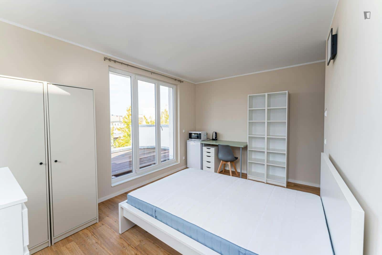 75 Leibnizstrasse - Berliner Innenstadt