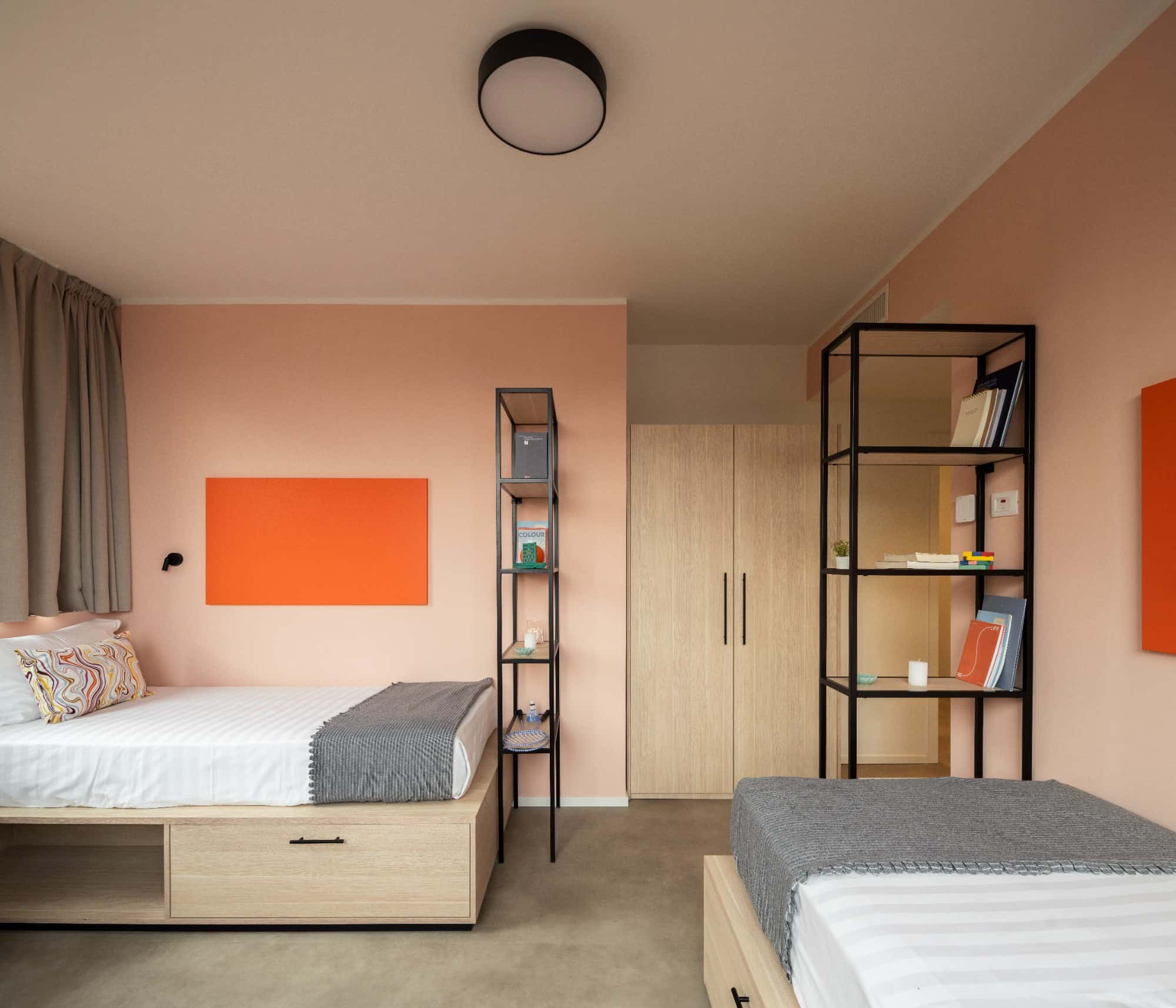 Double room in apartment - Students only