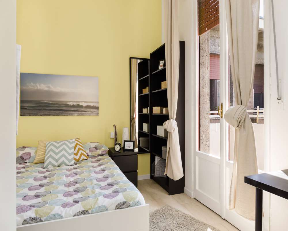 Stanza in Via Salvatore Barzilai