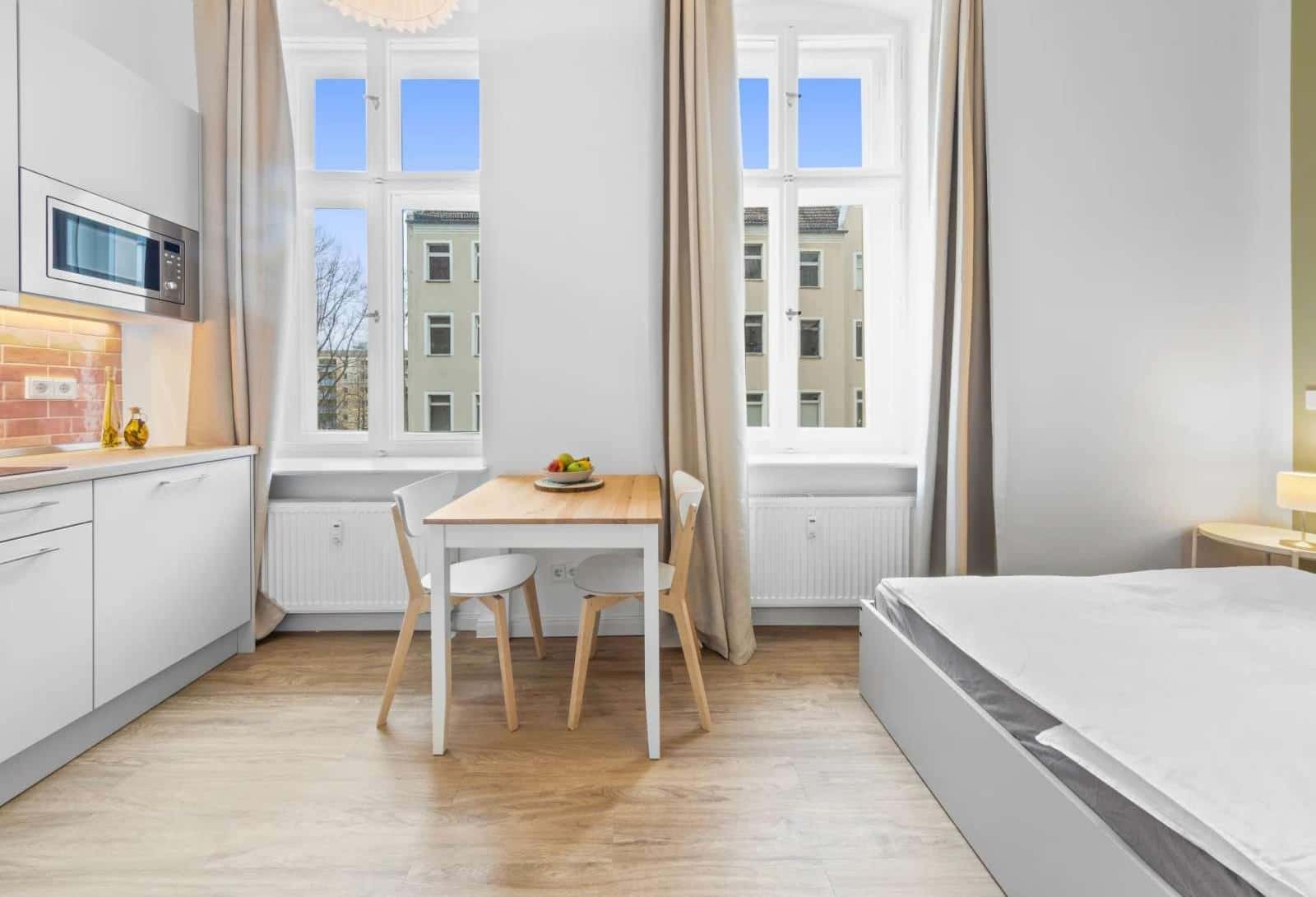 Studio for rent in Berlin, bills included