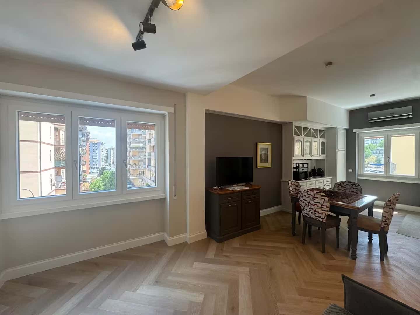 Apartment Rome, 2 beds — photo 17