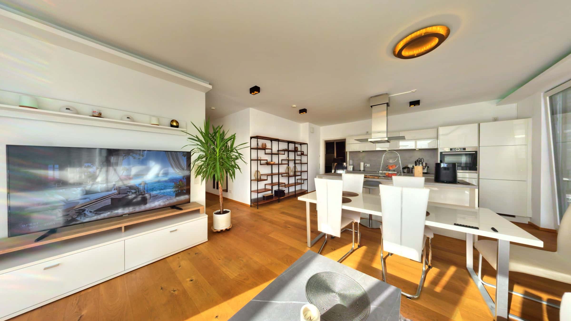 Apartment in Hafeninsel, Offenbach am Main for 97 m² with 1 bedroom