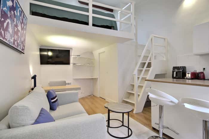 Listing photo thumbnail