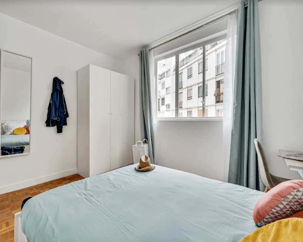 Chambre dans le Rue des Frères Morane