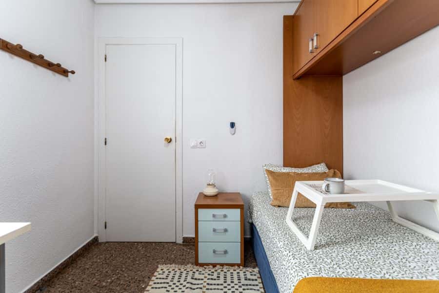 Habitación en piso de 4 habitaciones