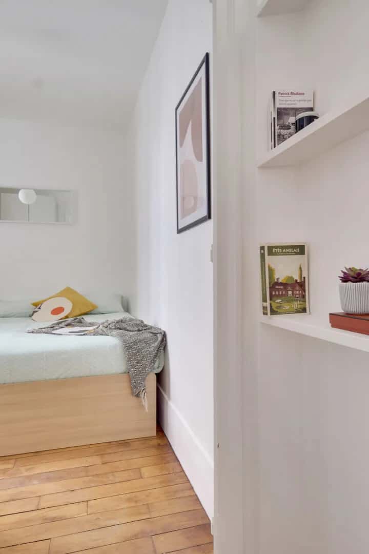 Room in Avenue Gambetta, Paris for 100 m² with 4 bedrooms