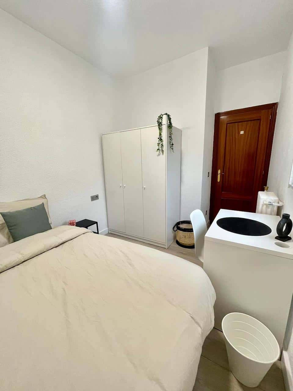 Room MM24R4